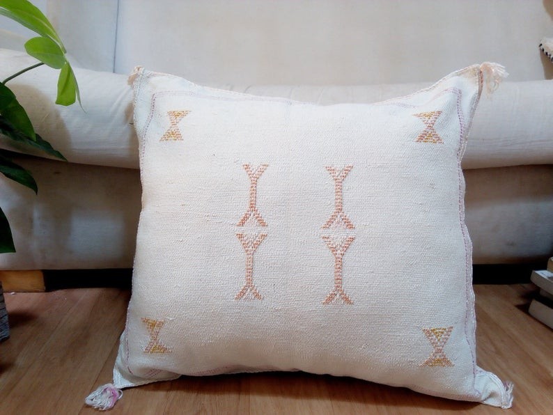 Sabra silk pillow deals