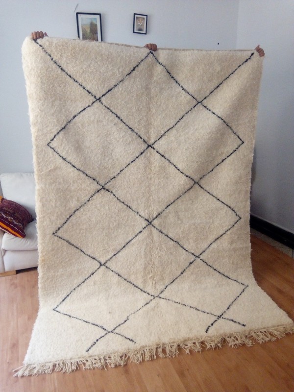 Beni Ourain Rug with Diamond Pattern