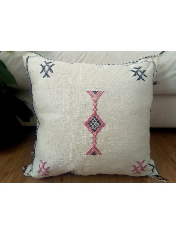 White Berber cushion with red contour Sabra White Silk From Cactus Handmade 45x50cm Moroccan Cushion for Decoration