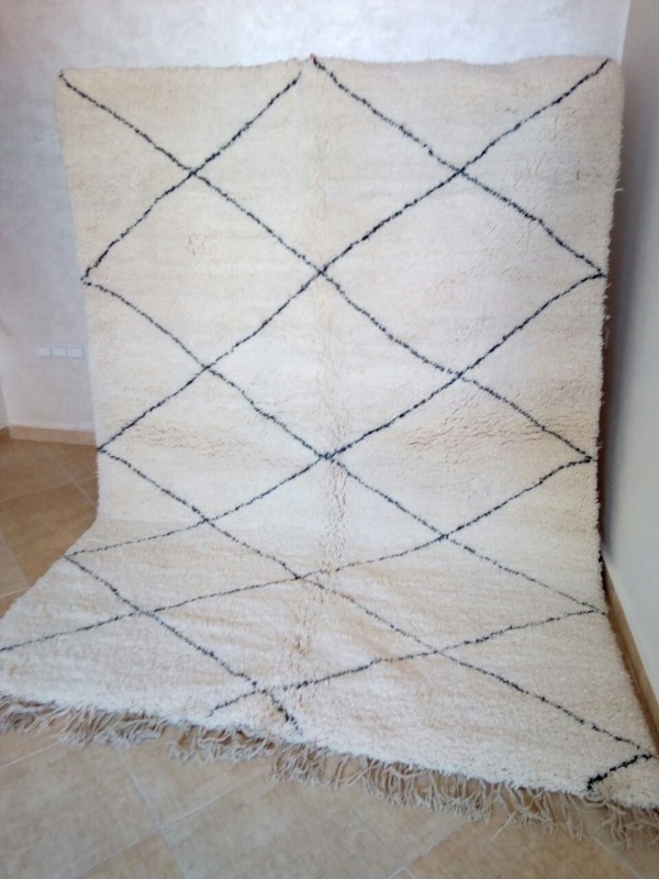 Beni Ourain Rugs - Moroccan Beni Ouarain Tribal Rug - Shag Pile - Natural Wool - 308 X 171cm  moroccan handwoven