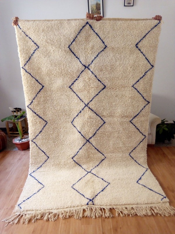 Beni Ourain Styel - Moroccan Rug -Blue Waves & Dimonds Design - wool 