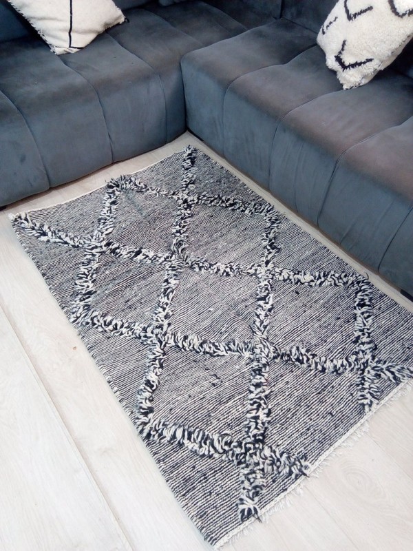  Moroccan hand woven zanafi rug berber style Hand Knotted - Full Wool -