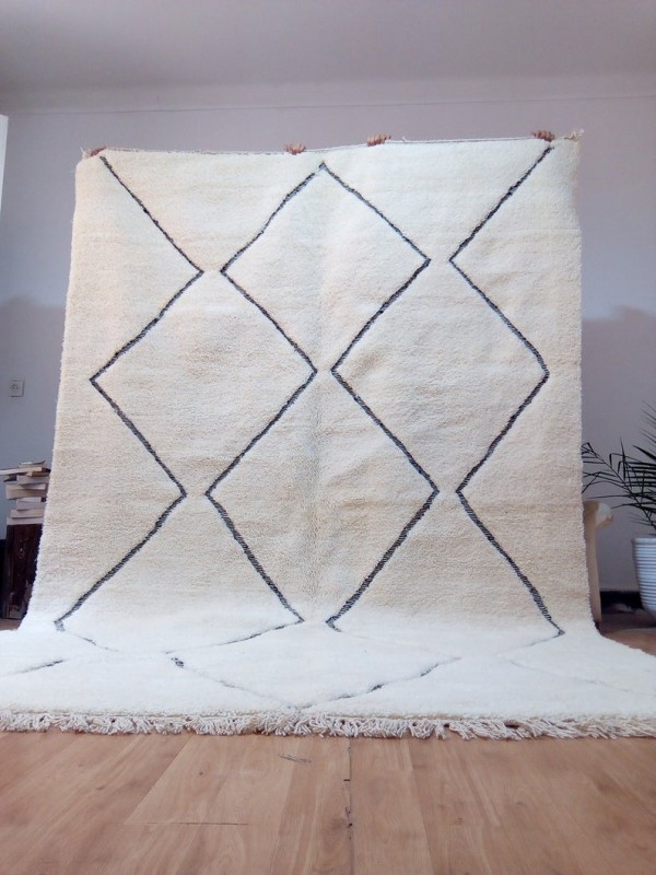 Moroccan Beni Ourain Style - Thick Design Rug - Nice Pile - Full Wool 