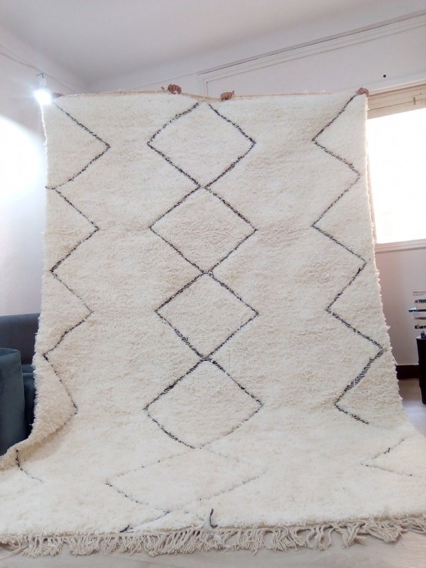 Moroccan Hand woven Beni Ourain Style - Diamonds Design - Wool Rug 