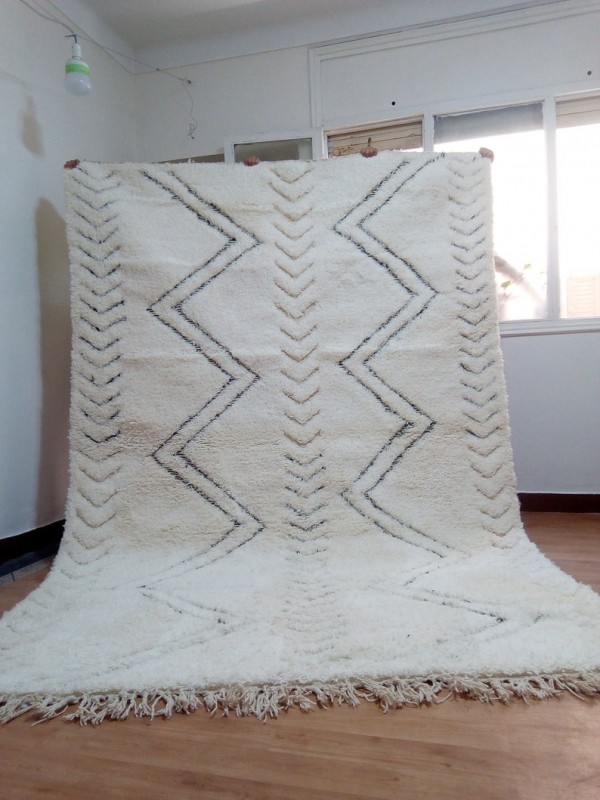 Moroccan Rug - Beni Ourain Tribal Style - Berber Design Rug - Full Wool