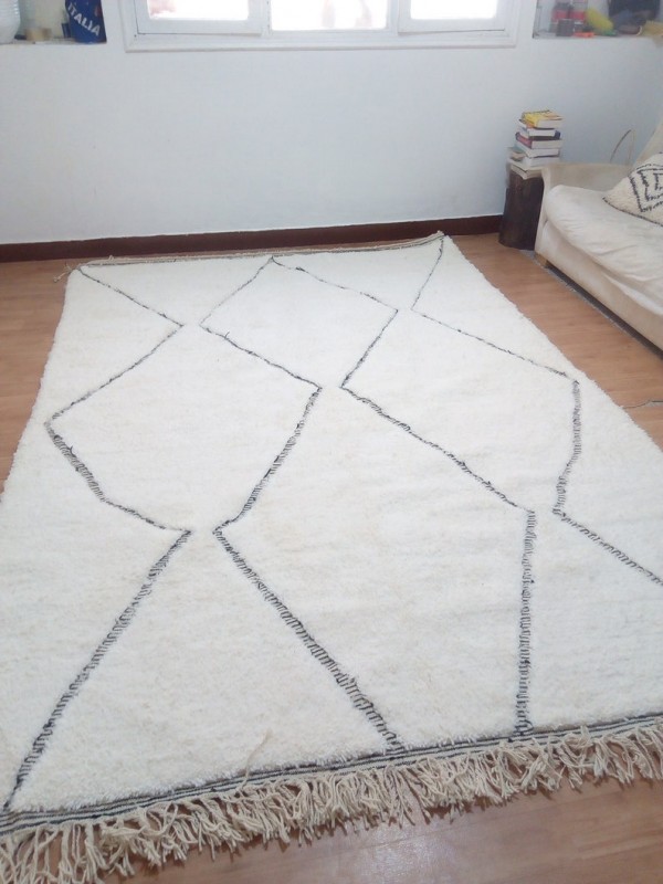 Berber carpet - Beni Ourain Tribal Rug Style- Shag Pile - Wool 
