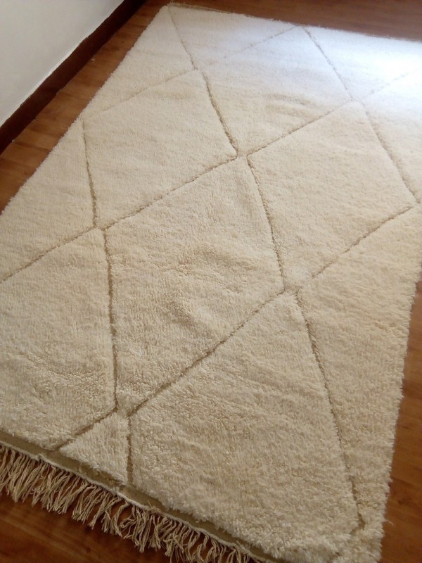 Berber Rug - Style Beni Ourain - Diamonds Design Pattern - Handwoven Wool