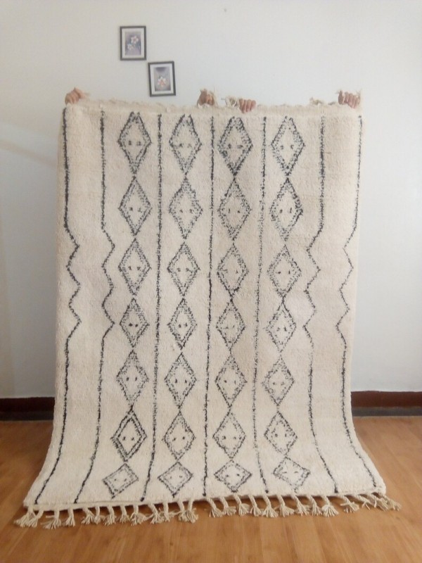 Moroccan Hand Woven Rug - Art design Pattern Carpet - Wool