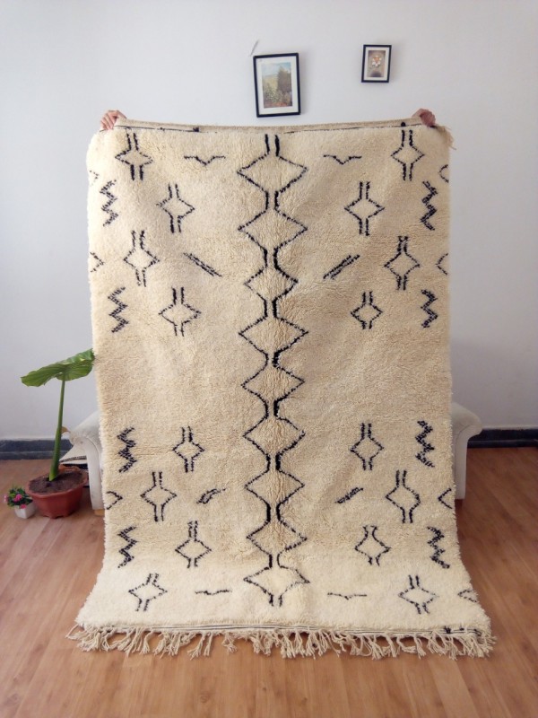 Moroccan Beni Ourain Carpet  - Shag Pile - Wool - 240 X 160cm