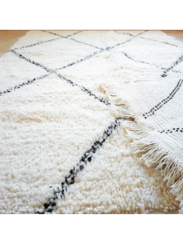 Beni Ourain  Rug with Big Diamond Pattern  - Natural Wool - 211 X 145cm