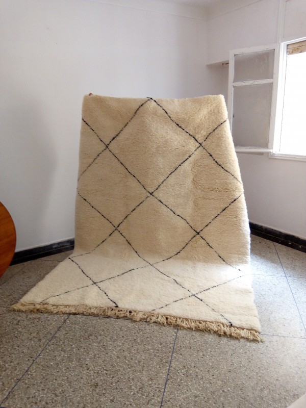 Berber Rug ٍStyle  beni ourain carpet  - Big diamond black stripes  - Full Wool - 290 X 205cm