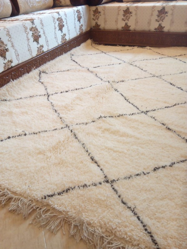 Beni Ourain Rug - Beautiful Design  - Shag Pile - Natural Wool - 250 X 160cm