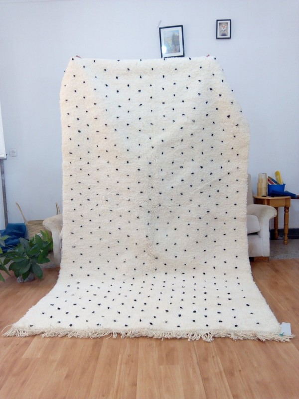 Beni Ourain Style - Dot Pattern Design  - Shag Pile -  Wool Dots Rug - 259 X 157cm