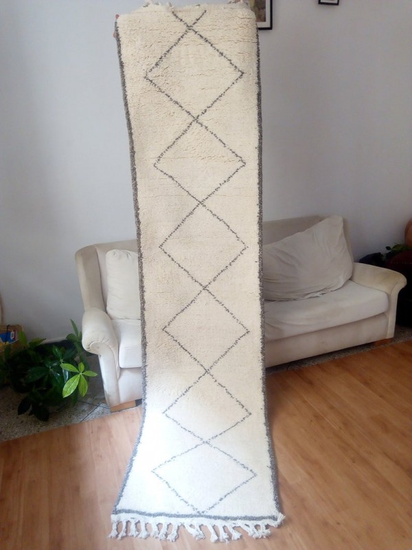 Moroccan Runner Carpet- Beni Ourain Runner Rug - Shag Pile - Full Wool - 275 X 70cm