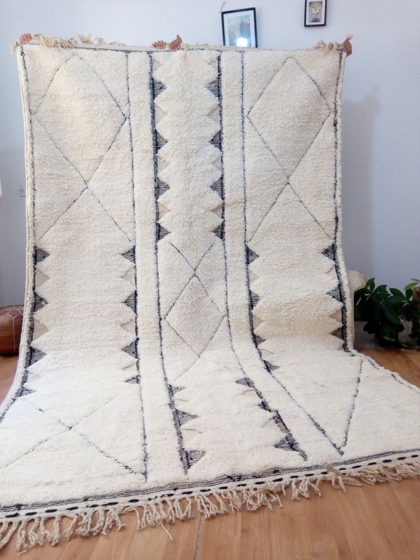 Moroccan Berber handmade Rug - Beni Ourain Style  - Art Design -  Wool - 333 X 207cm approx