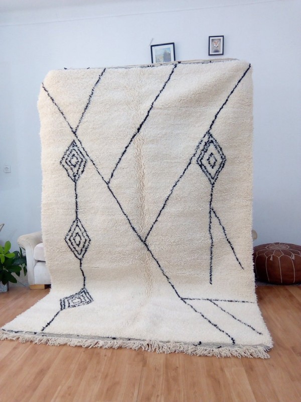 Moroccan Hand Woven Beni Ourain Tribal Style - Shag Pile - Full Wool Rug - 258 X 170cm
