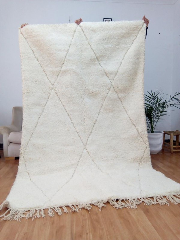 Berber Rug - Style beni ourain  - Uni color - Moroccan rugs - Wool Carpet - 250 X 157cm