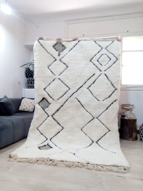 Handwoven Beni Ourain - Area Rug - Art Design -berber carpets  - full Wool - 246 X 153cm