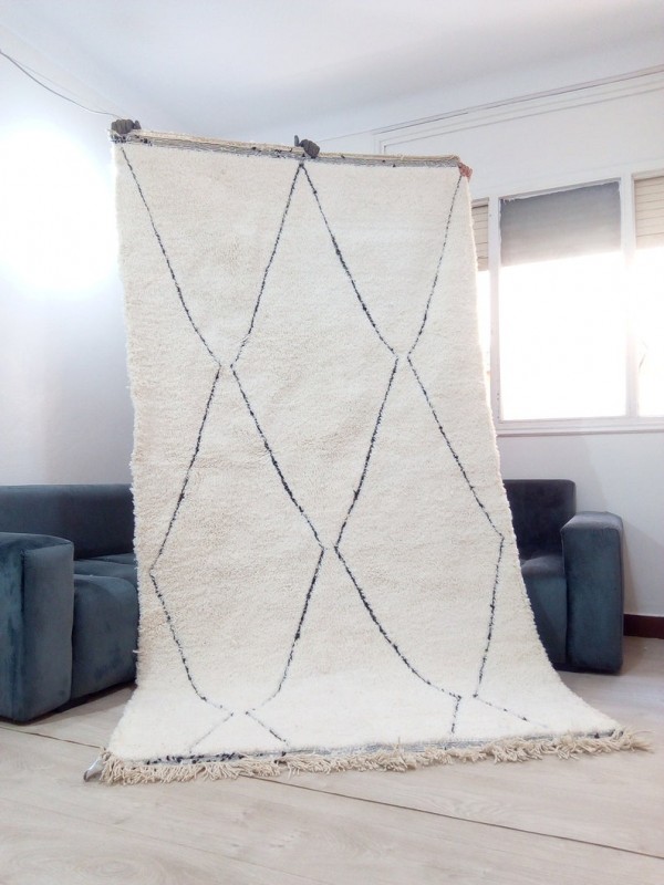Beni Ourain Style - Moroccan Rug - Black lines - Handmade Carpet - wool 290x154 CM