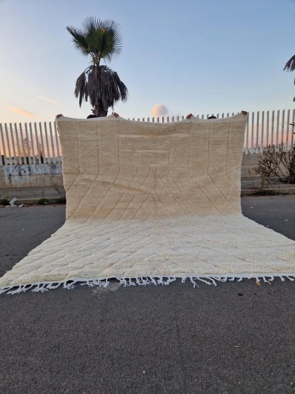 Moroccan rug - hand woven Wool and cotton in back- 393 X 300cm