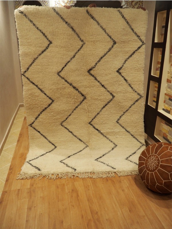 Moroccan HandWoven Rug - Beni Ourain Tribal Carpet - Shag Pile - Natural Wool - 265 x 178cm