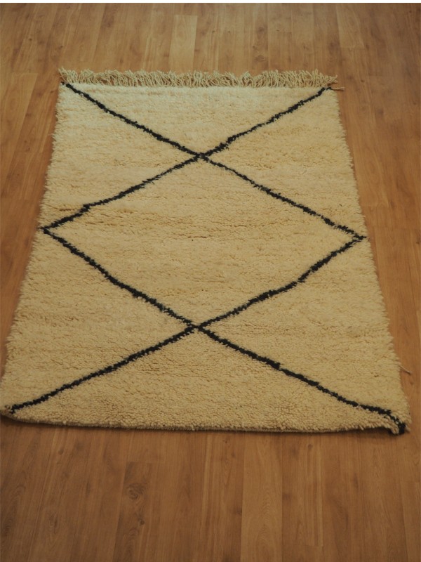 Small Beni Ouarain Rug  - Shag Pile - Natural Wool  - 172 X 105cm