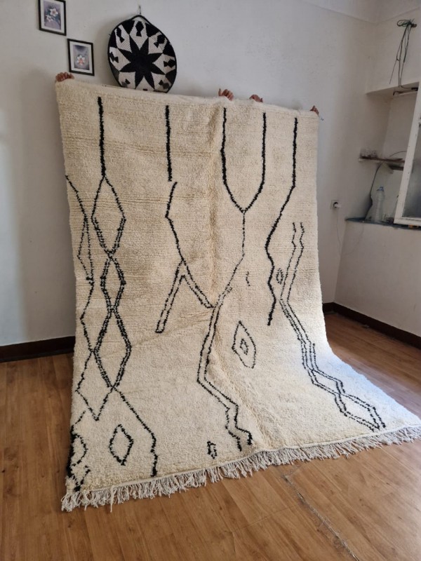 Moroccan Berber Design - Moroccan Rug  - Handmade carpet - 303 X 202cm