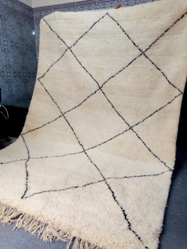 Moroccan Rug - Large Beni Ourain Carpet  - Shag Pile - Natural Wool - 315 X 210cm