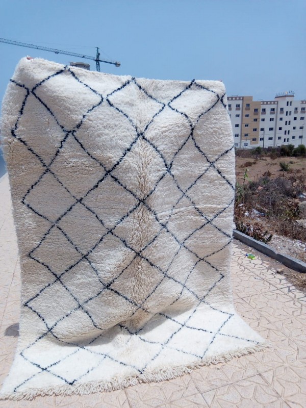 Moroccan Beni Ourain Tribal Rug - Shag Pile - Full Wool - 228 X 173cm