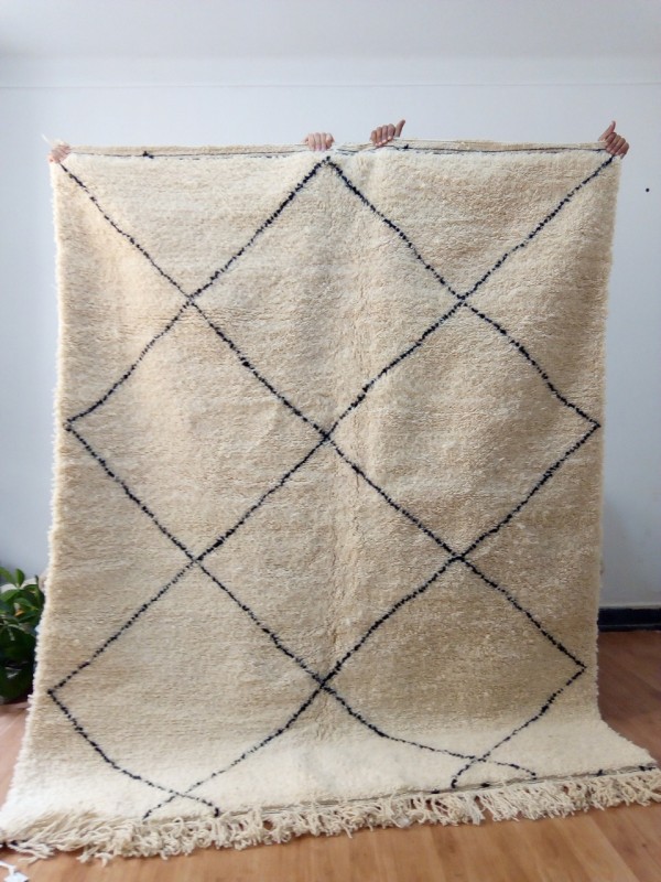 Beni Ourain Rug -Dimonds Design - shag pile - full wool 222x175 CM