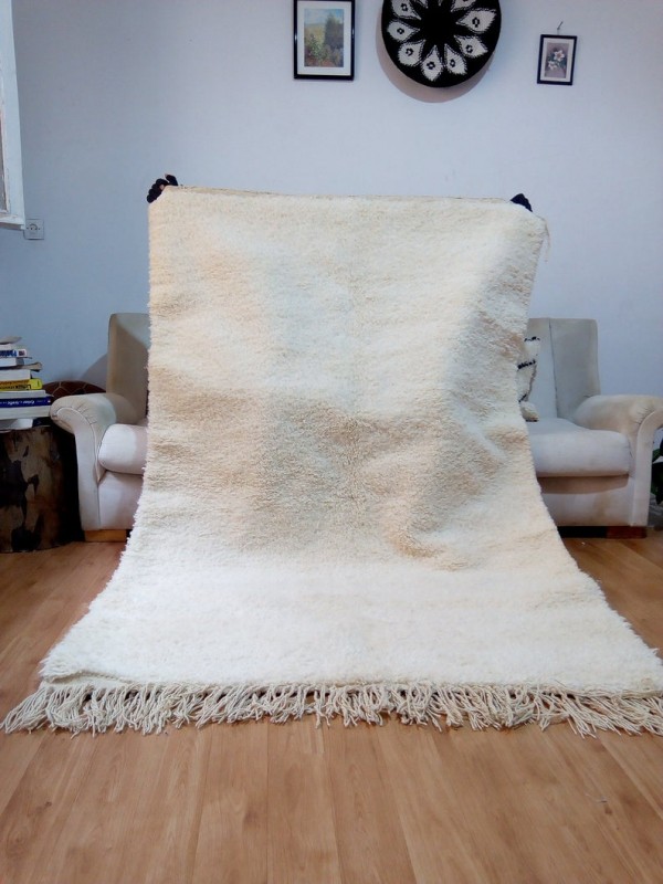 Berber Carpet -Uni Color - Moroccan Rug - Wool - Beni Ourain Style - 206 X 134cm
