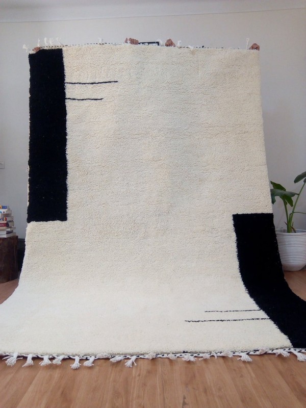 Moroccan Handmade Rug - Uni Color - Hand woven Rug - Shag Pile - Wool - 310 X 200cm