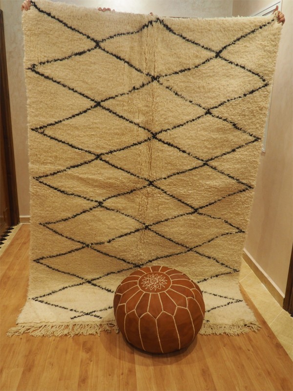 Moroccan Rug - Beni Ourain Tribal Rug - Shag Pile - Natural Wool - 233 X 153 cm