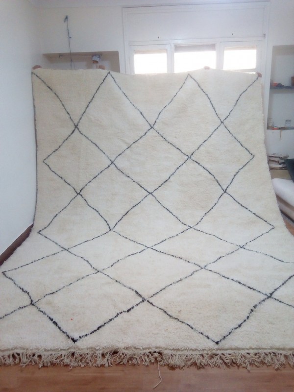 Moroccan Beni Ourain ٍStyle - Tribal Diamonds Rug Berber - Hand Woven Wool -